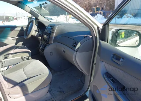 2006 Toyota Sienna Le из США, поврежденный, VIN 5TDZA23C06S412348